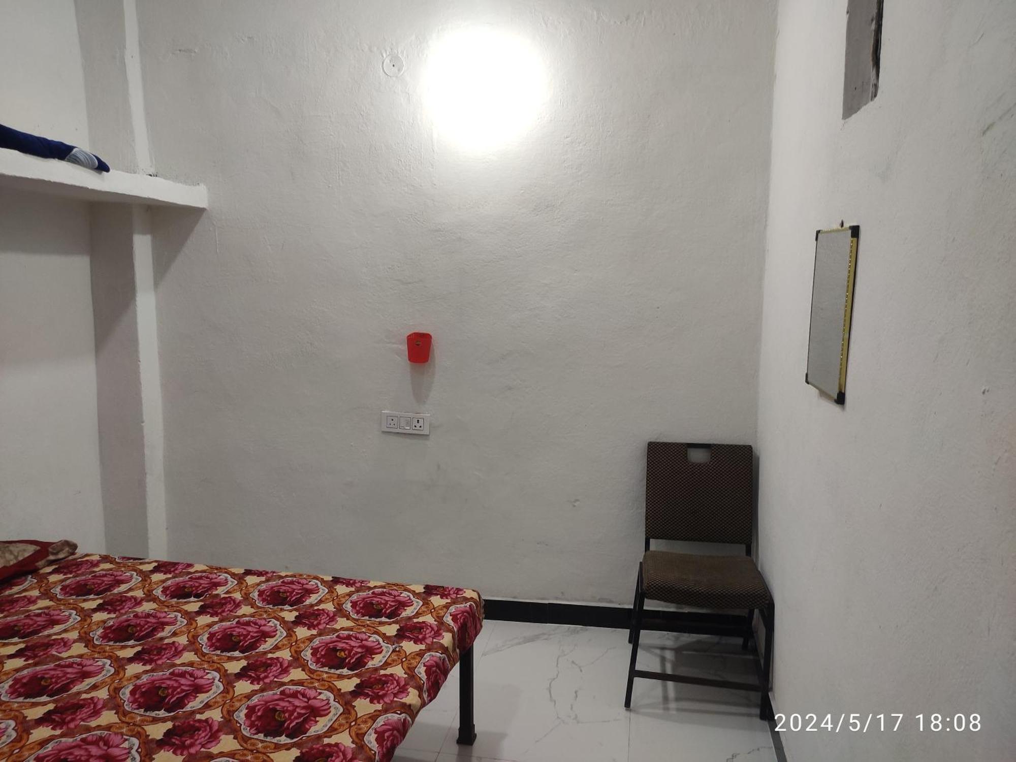 Kuber Bhandari Guest House And Hotel Sehore Habitación foto
